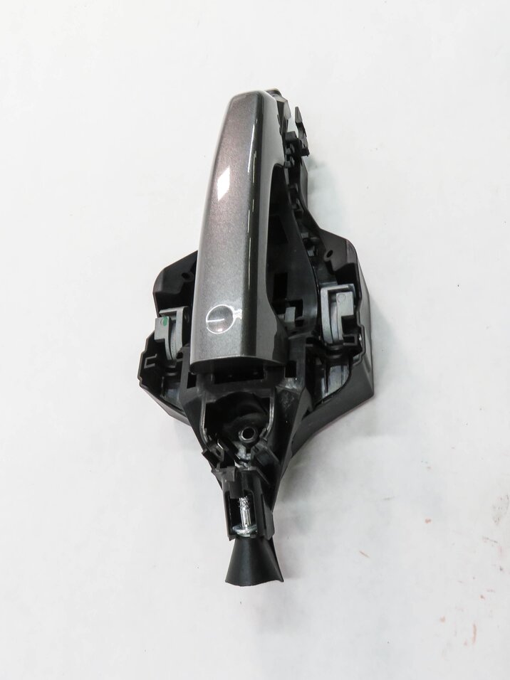 Thumbnail 3: 15-19 LAND ROVER DISCOVERY SPORT (L550) RIGHT REAR PASSIVE DOOR HANDLE (GRAY)