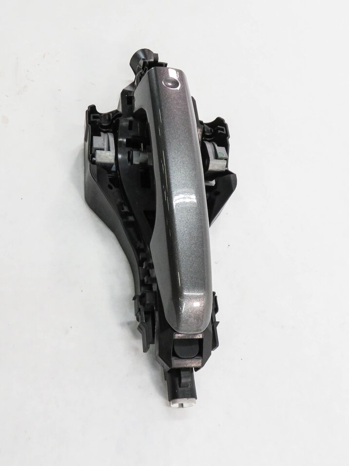 Thumbnail 4: 15-19 LAND ROVER DISCOVERY SPORT (L550) RIGHT REAR PASSIVE DOOR HANDLE (GRAY)