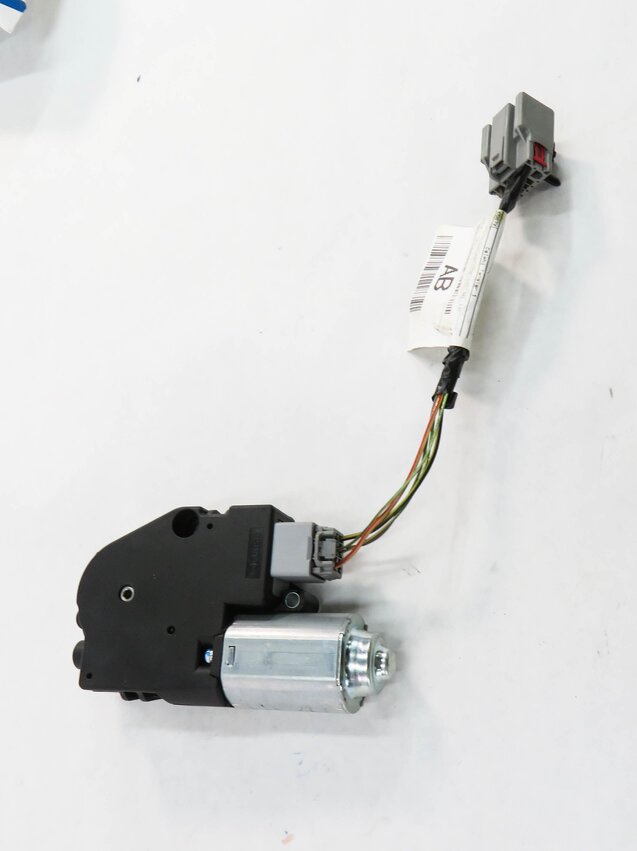 Thumbnail 4: 15-2021 LAND ROVER DISCOVERY SPORT RANGE ROVER EVOQUE (L538 L550) SUNROOF MOTOR