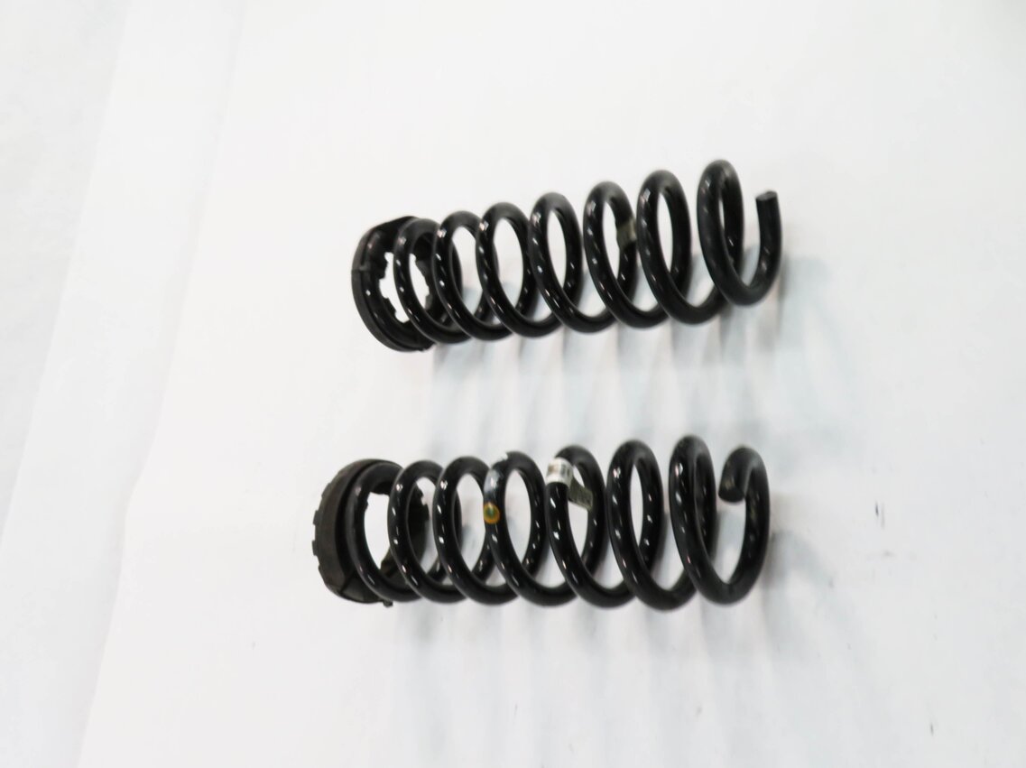 Thumbnail 3: 2015-2019 LAND ROVER DISCOVERY SPORT (L550) REAR SUSPENSION COIL SPRING SET-2