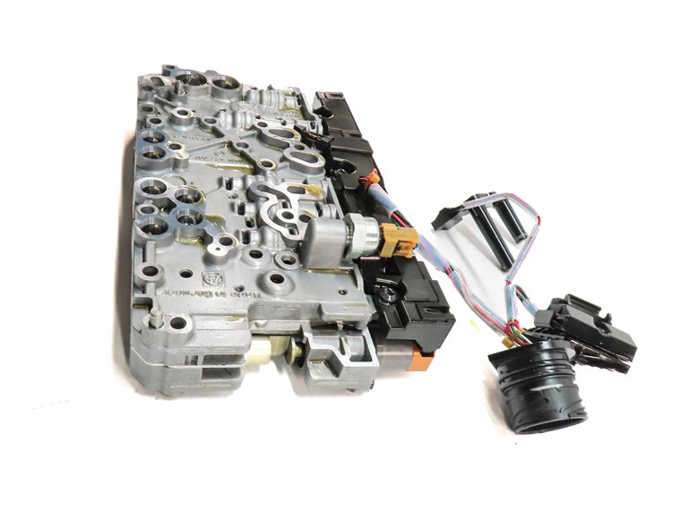 Thumbnail 3: 2014-2017 EVOQUE DISCOVERY SPORT (L538 L550) 9HP-48 AUTO TRANSMISSION VALVE BODY