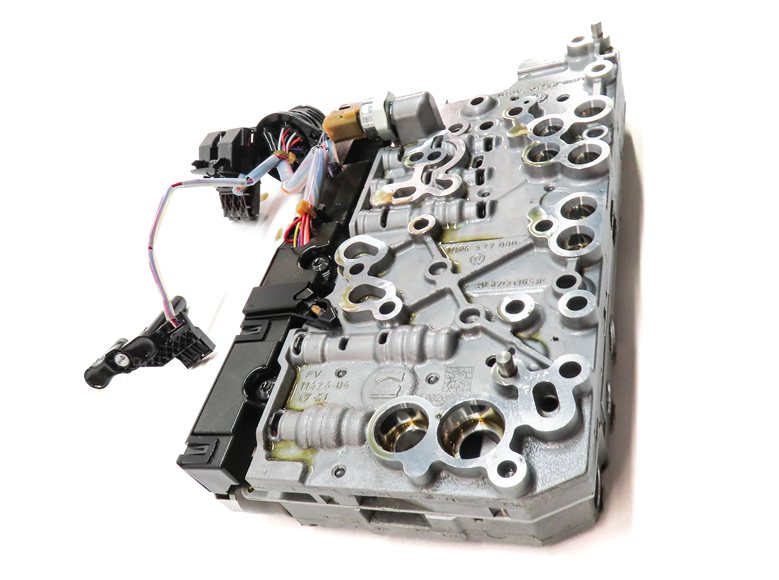 Thumbnail 4: 2014-2017 EVOQUE DISCOVERY SPORT (L538 L550) 9HP-48 AUTO TRANSMISSION VALVE BODY