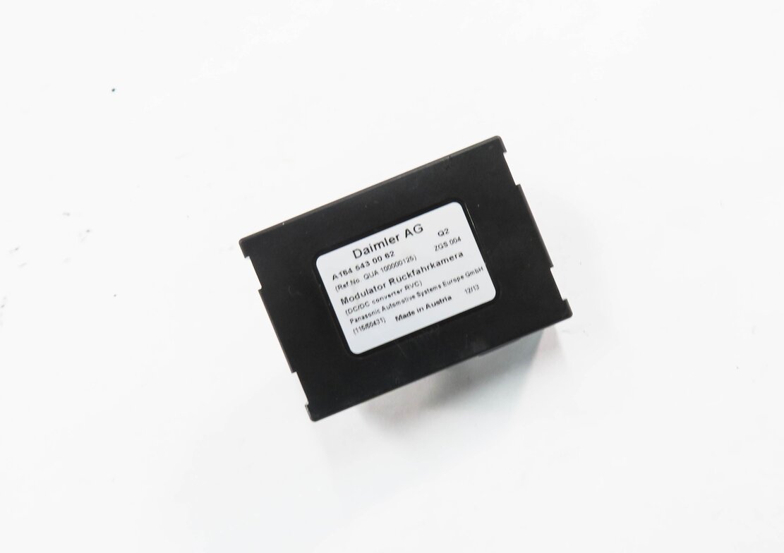 2013 MERCEDES C250 (W204) REARVIEW CAMERA CONTROL MODULE