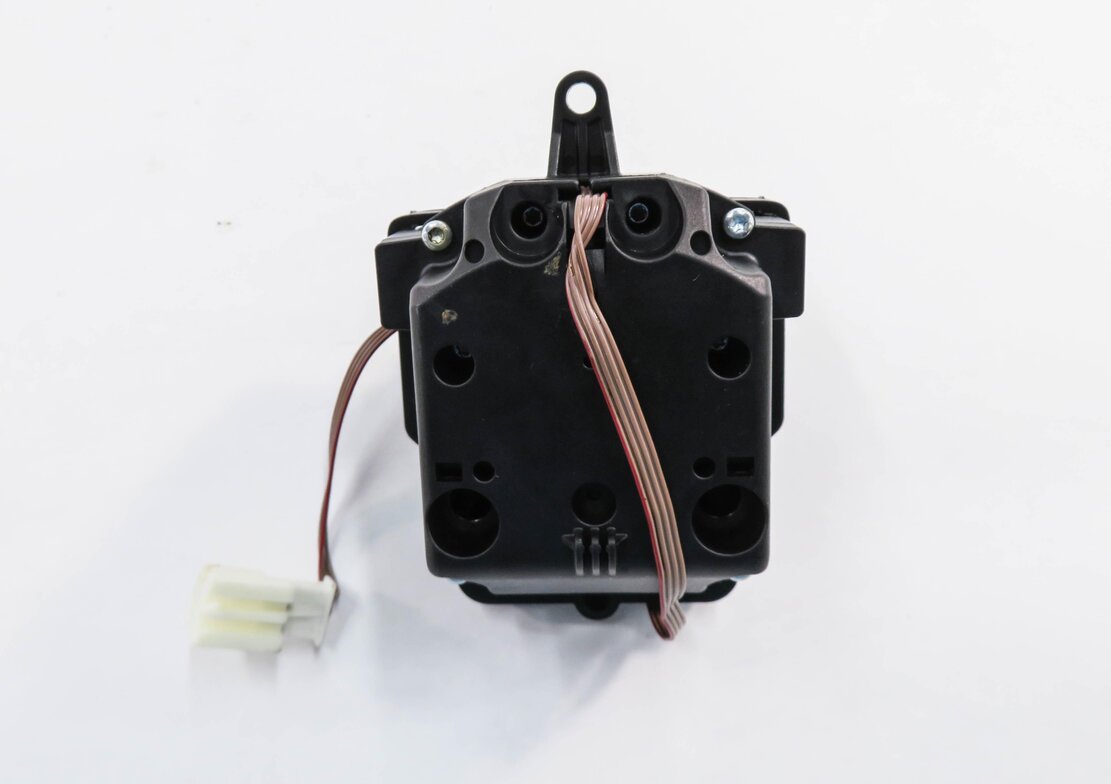 Thumbnail 6: 2012-2015 MERCEDES C300 C350 E350 E550 GLK350 (W204 W212 X204) MULTIMEDIA SWITCH