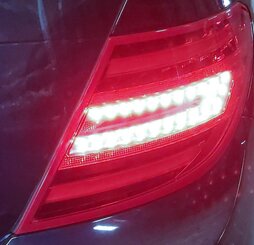 Thumbnail 2: 12-15 MERCEDES BENZ C250 C300 C350 (W204) RIGHT PASSENGER TAILLIGHT BRAKE LIGHT