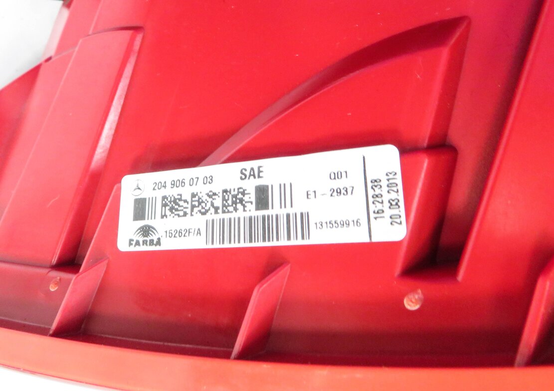 Thumbnail 7: 12-15 MERCEDES BENZ C250 C300 C350 (W204) RIGHT PASSENGER TAILLIGHT BRAKE LIGHT