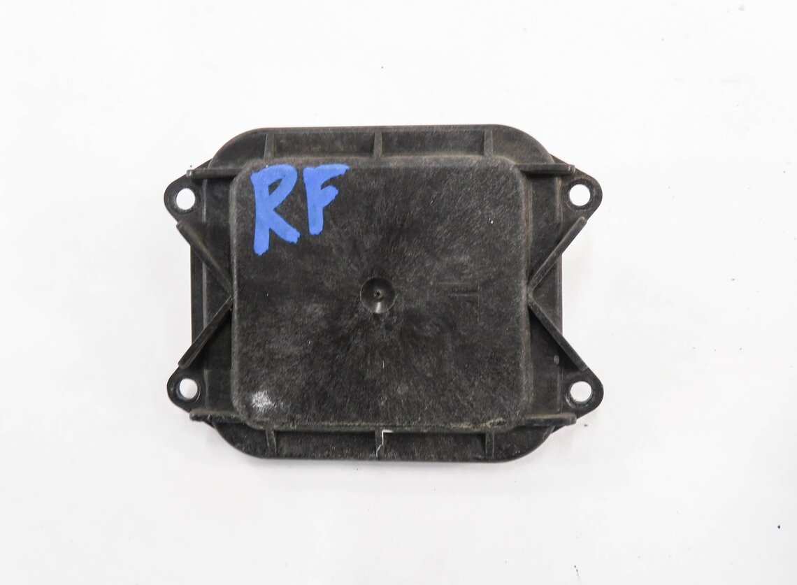 Thumbnail 10: 2011 BMW 335i (E90) RIGHT XENON HID ADAPTIVE SMC BALLAST CONTROL MODULE SET