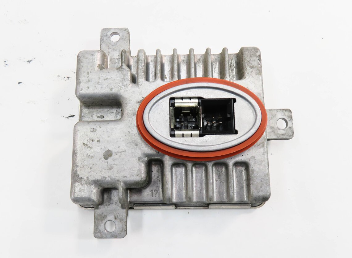 Thumbnail 5: 2011 BMW 335i (E90) LEFT XENON HID ADAPTIVE SMC BALLAST CONTROL MODULE SET