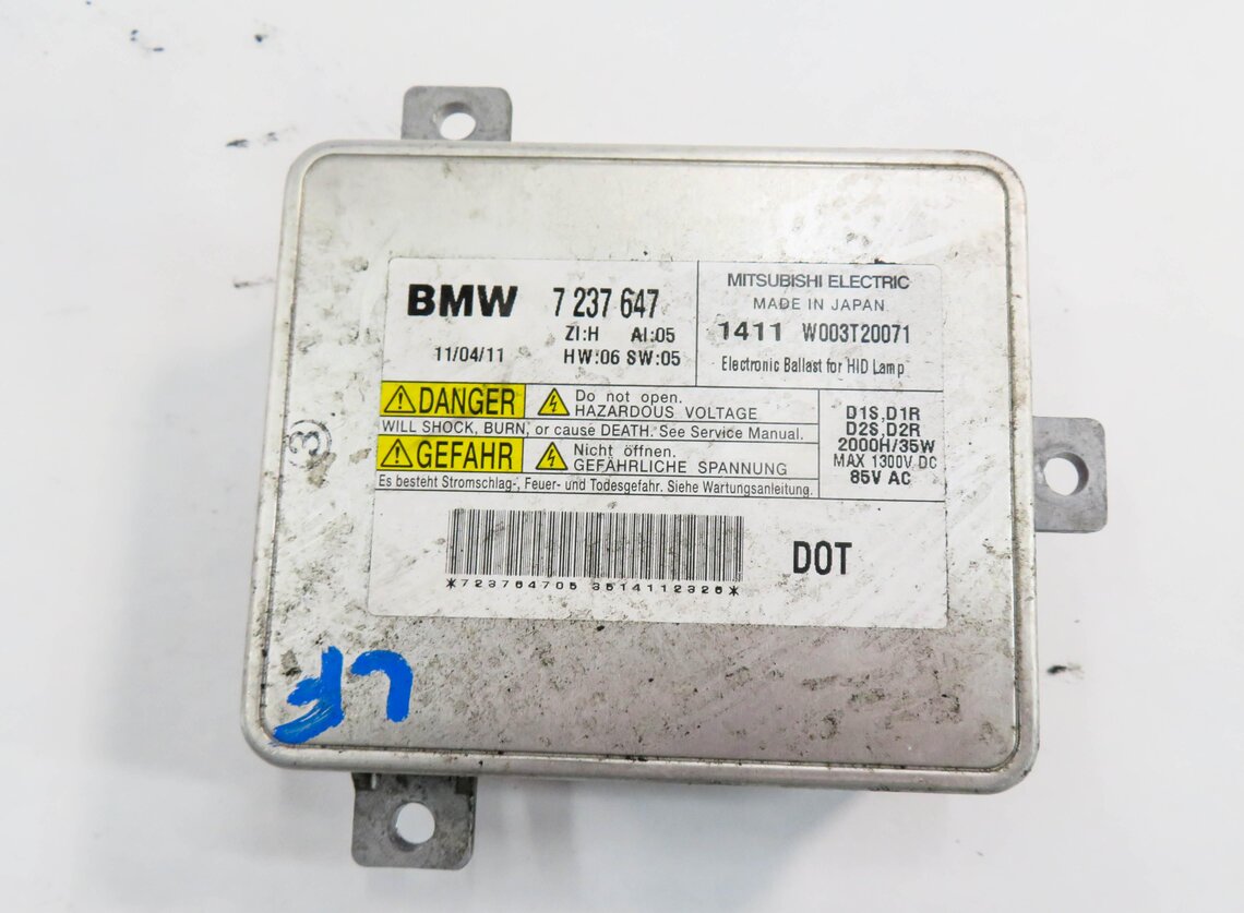 Thumbnail 6: 2011 BMW 335i (E90) LEFT XENON HID ADAPTIVE SMC BALLAST CONTROL MODULE SET