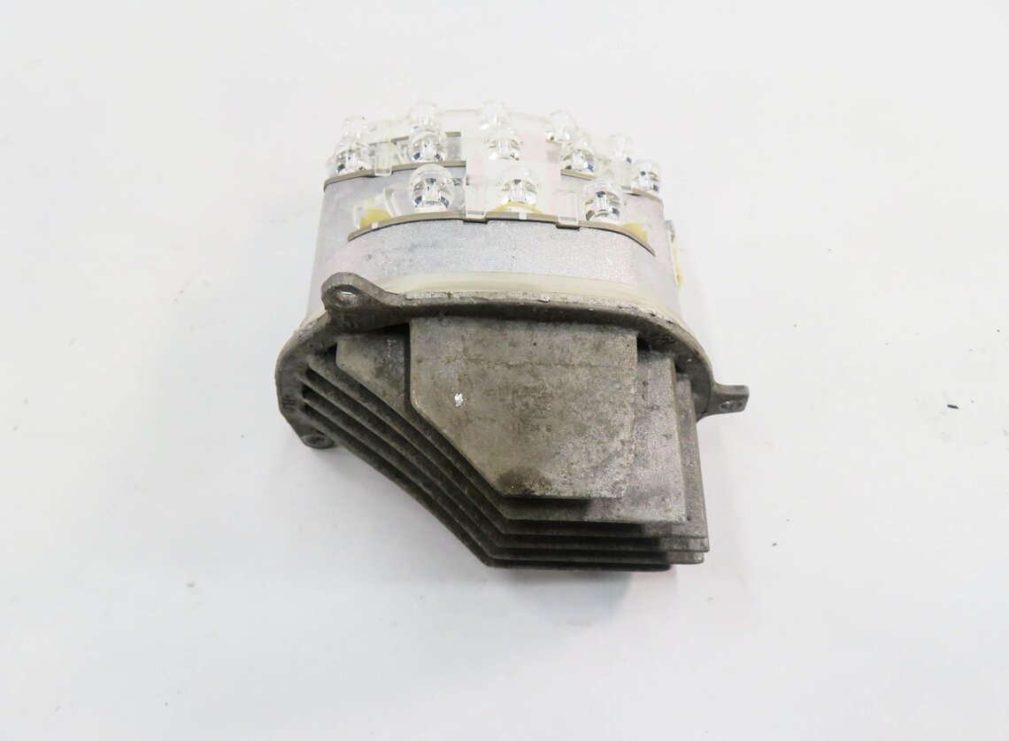 Thumbnail 7: 2011 BMW 335i (E90) LEFT XENON HID ADAPTIVE SMC BALLAST CONTROL MODULE SET