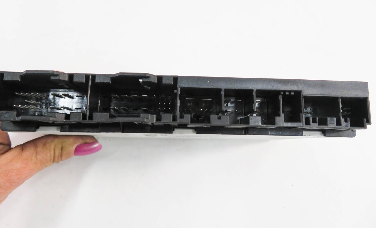 Thumbnail 7: 2010-2016 BMW 128i 328i 335i M3 X1 X5 X6 Z4 - FRONT MEMORY SEAT CONTROL MODULE
