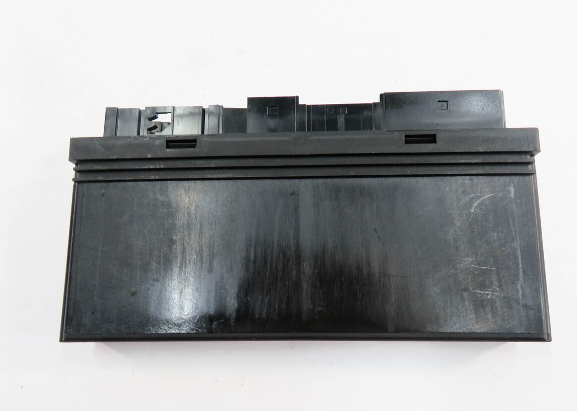 Thumbnail 6: 2006 BMW M6 ///M (E63) PRIMARY BODY CONTROL MODULE COMPUTER
