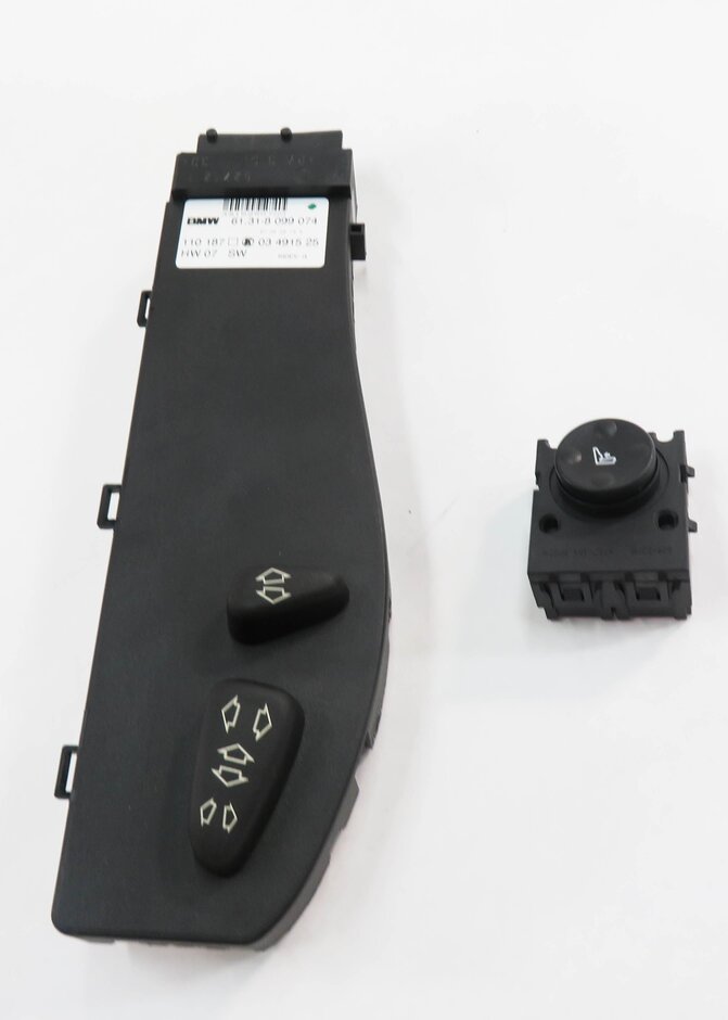 Thumbnail 2: 2006 BMW M6 ///M (E63) RIGHT FRONT PASSENGER SEAT ADJUSTMENT SWITCH
