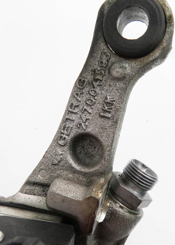 Thumbnail 10: 2006 BMW M6 ///M (E63) SMG TRANSMISSION OIL COOLER