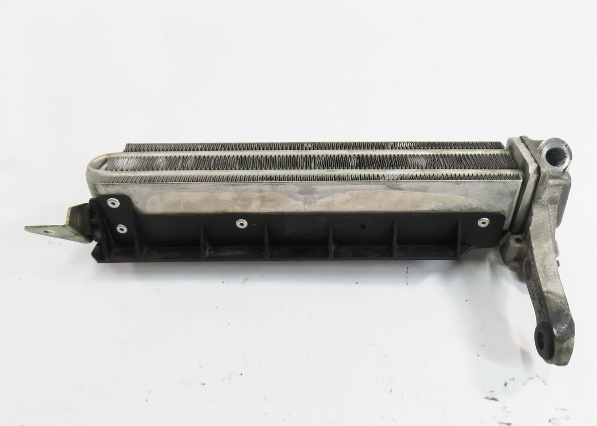 Thumbnail 5: 2006 BMW M6 ///M (E63) SMG TRANSMISSION OIL COOLER