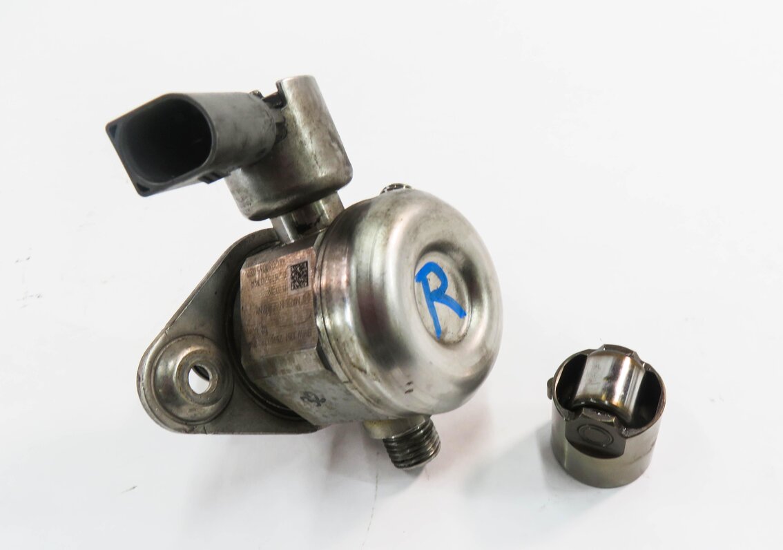 Thumbnail 2: 08-14 BMW 550i 650i 750i X5 X6 (F01 F10 E70 E71 E72) 4.4L - MECHANICAL FUEL PUMP