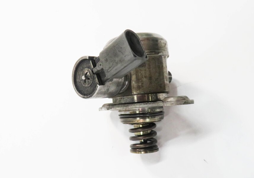 Thumbnail 4: 08-14 BMW 550i 650i 750i X5 X6 (F01 F10 E70 E71 E72) 4.4L - MECHANICAL FUEL PUMP
