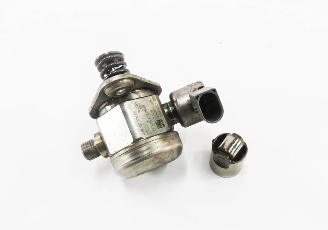 Thumbnail 2: 08-14 BMW 550i 650i 750i X5 X6 (F01 F10 E70 E71 E72) 4.4L - MECHANICAL FUEL PUMP