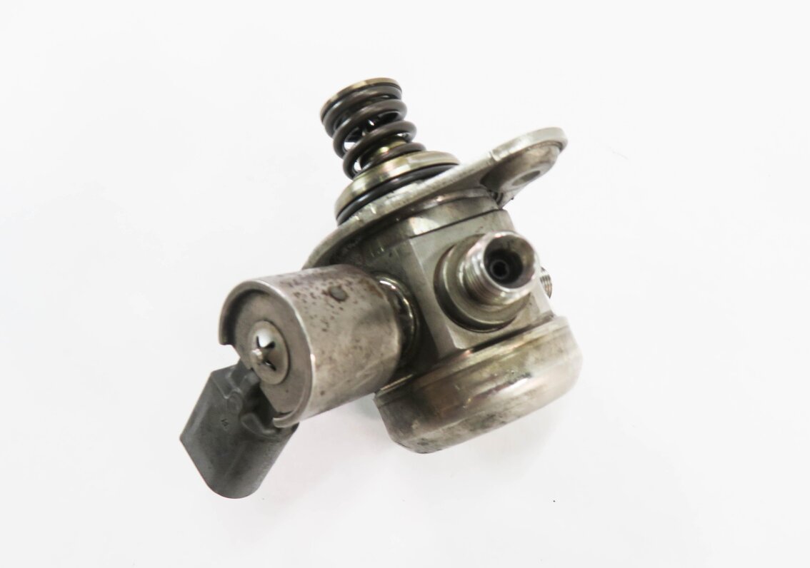 Thumbnail 7: 08-14 BMW 550i 650i 750i X5 X6 (F01 F10 E70 E71 E72) 4.4L - MECHANICAL FUEL PUMP