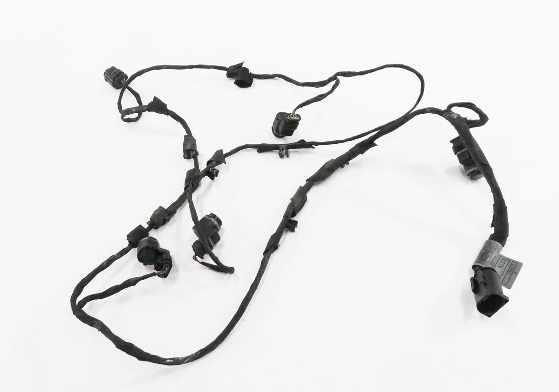 Thumbnail 5: 2011 BMW 750i (F01) FRONT PDC PARK DISTANCE SENSOR SET w/ HARNESS (BLACK 475)