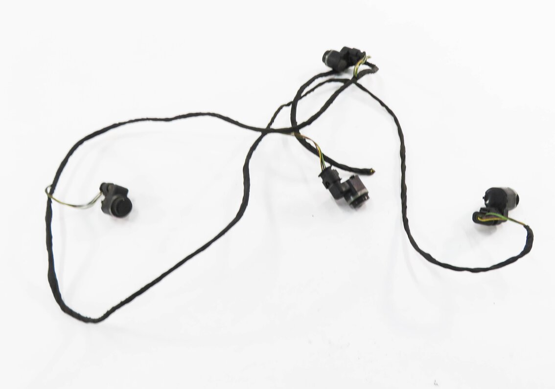 Thumbnail 2: 2011 BMW 750i (F01) REAR PDC PARK DISTANCE SENSOR SET w/ HARNESS (BLACK 475)