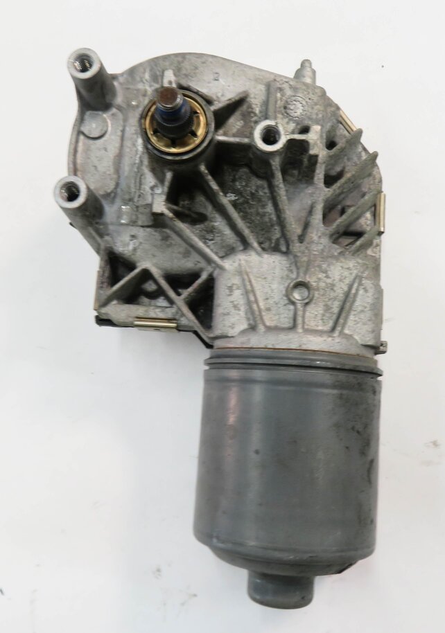 Thumbnail 6: 2010-2016 BMW M5 528i 535i 550i 740i 750i 760i (F01 F10) WINDSHIELD WIPER MOTOR
