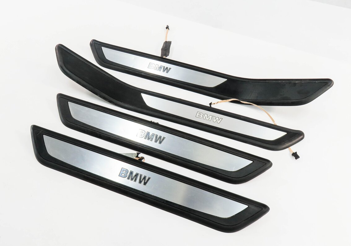 Thumbnail 1: 2011 BMW 750i (F01) FRONT & REAR LIGHTED DOOR SILL TRIM SET-4