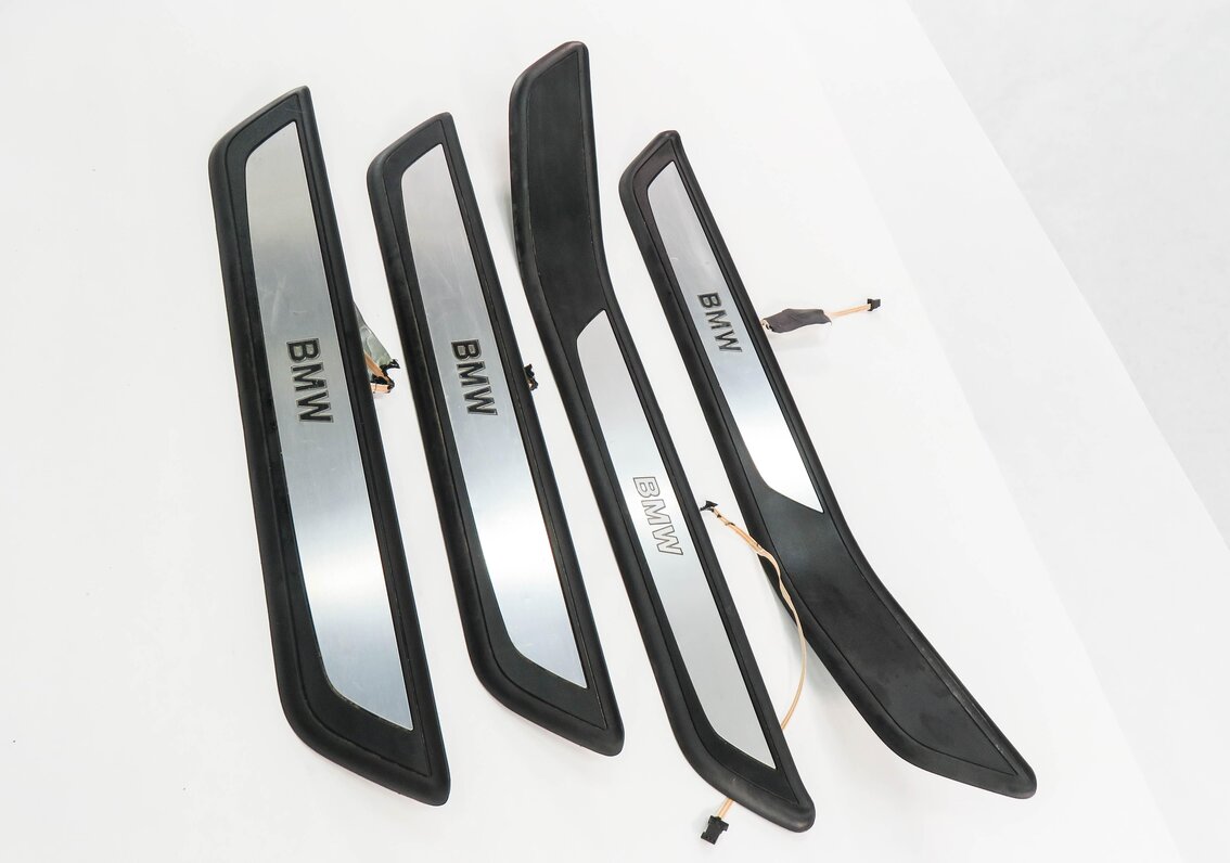 Thumbnail 5: 2011 BMW 750i (F01) FRONT & REAR LIGHTED DOOR SILL TRIM SET-4
