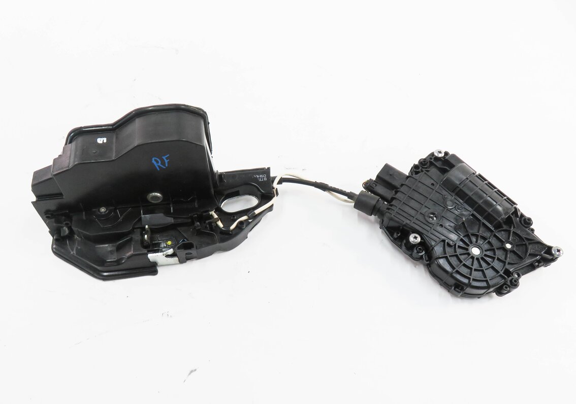 Thumbnail 2: 09-16 BMW 535i 550i 740i 750i 760i (F01 F10) RIGHT FRONT DOOR LATCH (SOFT CLOSE)