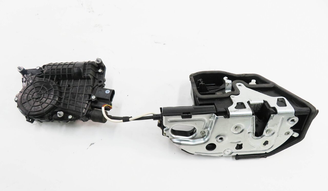 Thumbnail 5: 09-16 BMW 535i 550i 740i 750i 760i (F01 F10) RIGHT FRONT DOOR LATCH (SOFT CLOSE)