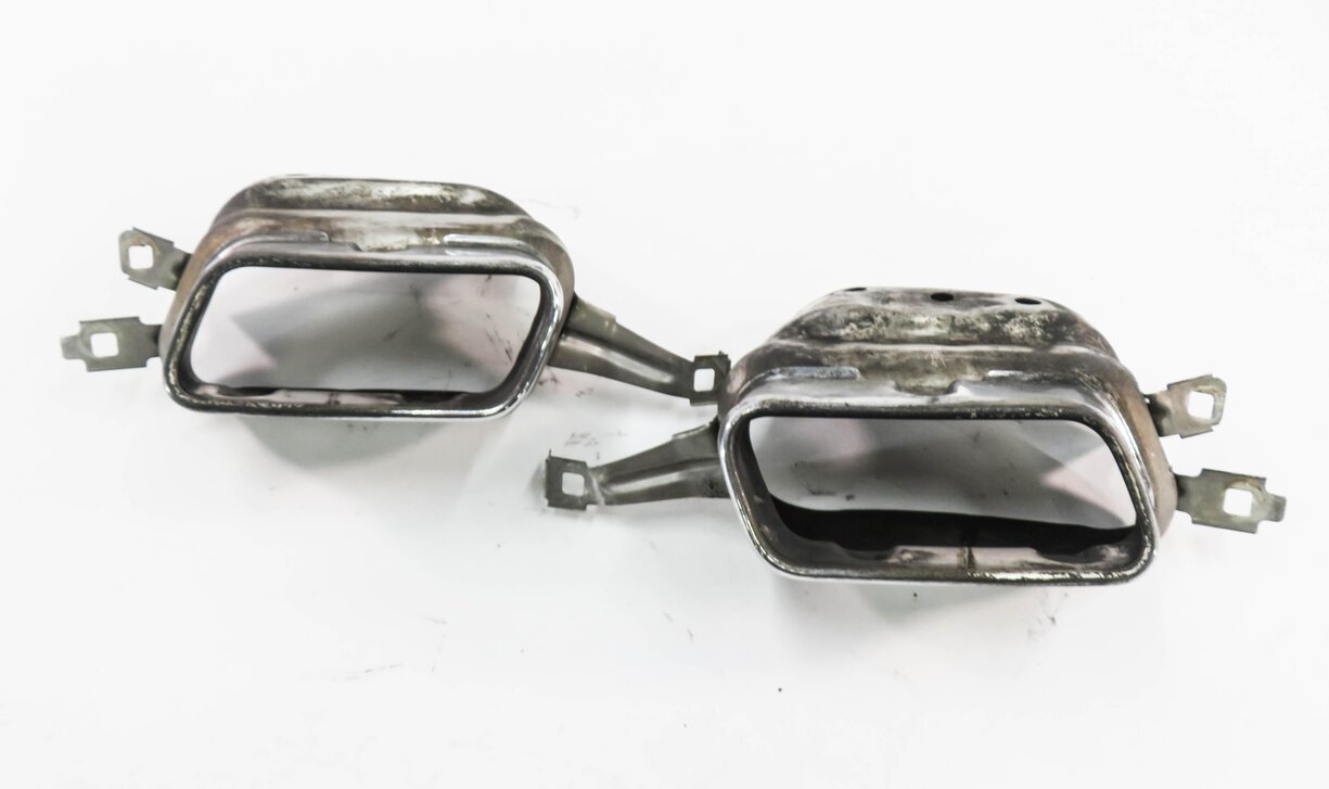 Thumbnail 2: 2011 BMW 750i (F01 F02) EXHAUST TIP SET-2