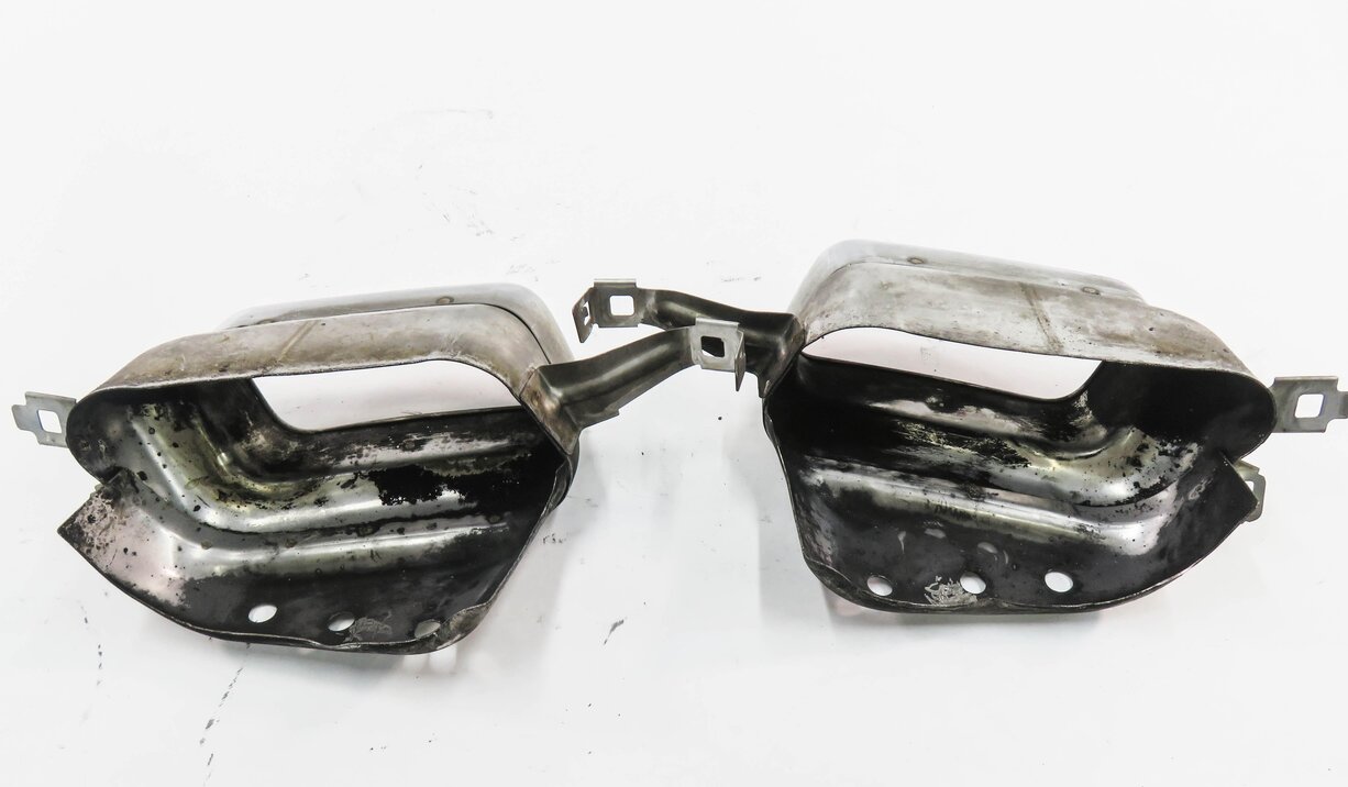 Thumbnail 7: 2011 BMW 750i (F01 F02) EXHAUST TIP SET-2