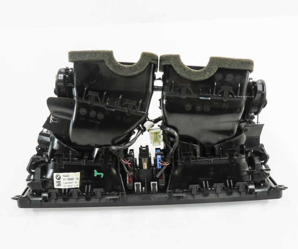 Thumbnail 6: 2011 BMW 750i (F01) CENTER DASH HEATER A/C AIR VENT HAZARD CENTRAL LOCK SWITCH