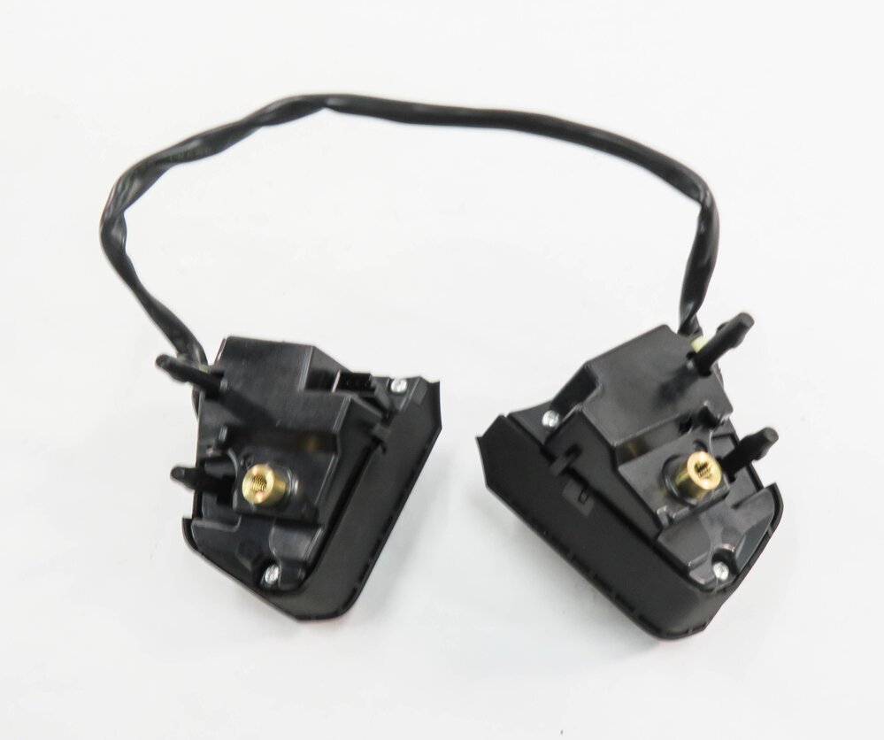 Thumbnail 14: 2011 BMW 750i (F01) STEERING WHEEL SWITCH BUTTON SET-2