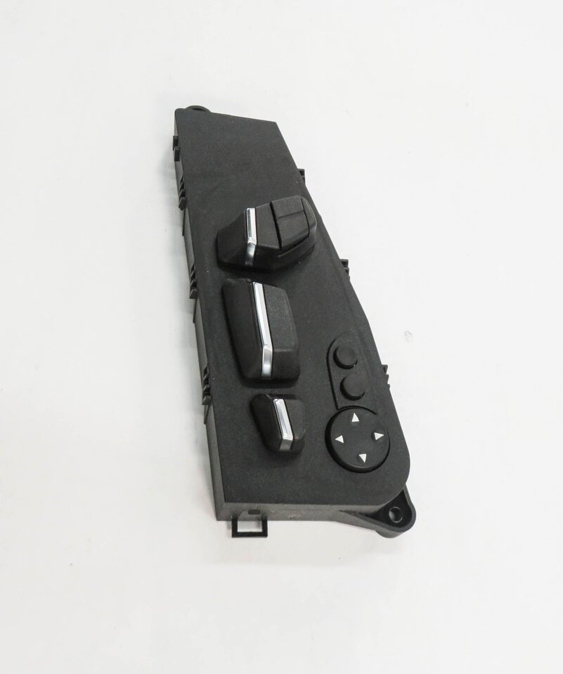 Thumbnail 4: 2011 BMW 750i (F01) RIGHT FRONT PASSENGER SEAT ADJUSTMENT SWITCH BUTTON (MEMORY)