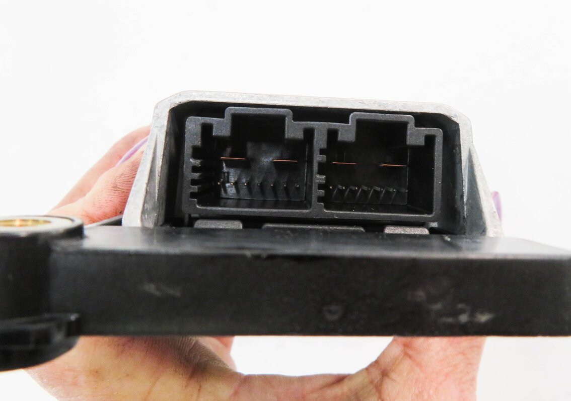 Thumbnail 7: 2009-2012 BMW 740i 750i 760i B7 (F01 F02) LEFT FRONT DRIVER SEATBELT MODULE
