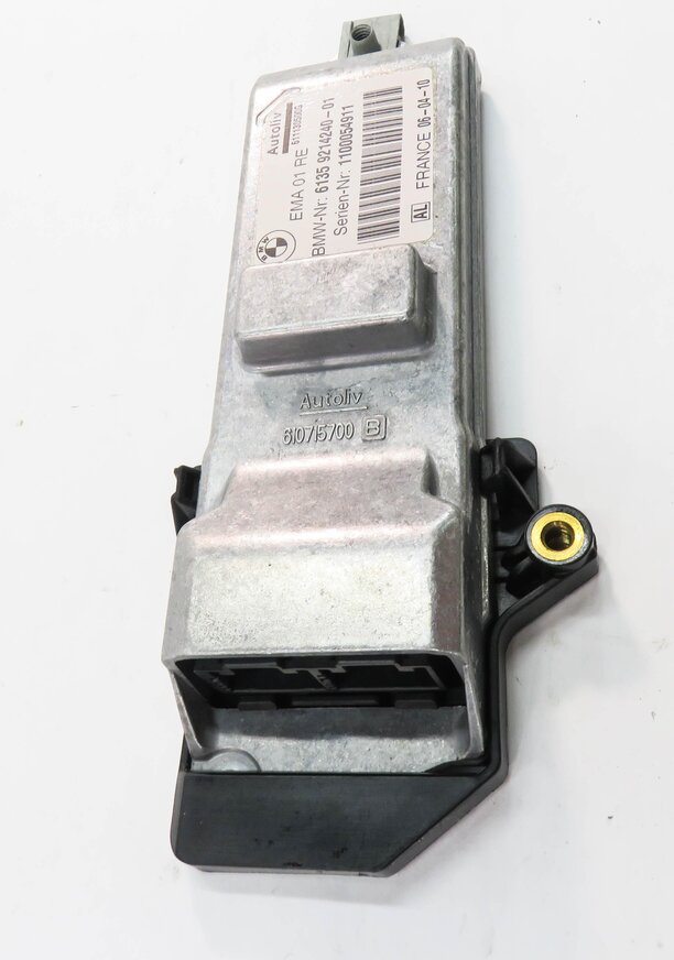 Thumbnail 3: 2009-2012 BMW 740i 750i 760i B7 (F01 F02) RIGHT FRONT PASSENGER SEATBELT MODULE