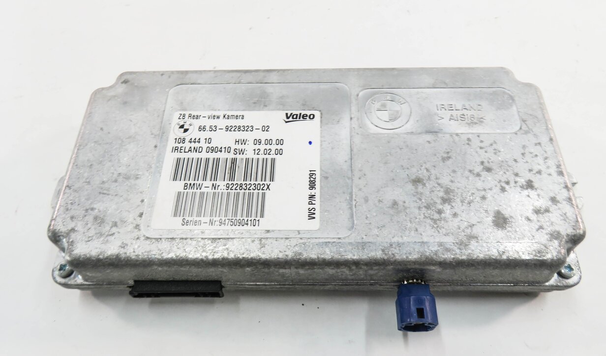 Thumbnail 2: 10-19 BMW 328i 330i 335i 528i 535i 550i 740i 750i M3 M4 - REARVIEW CAMERA MODULE