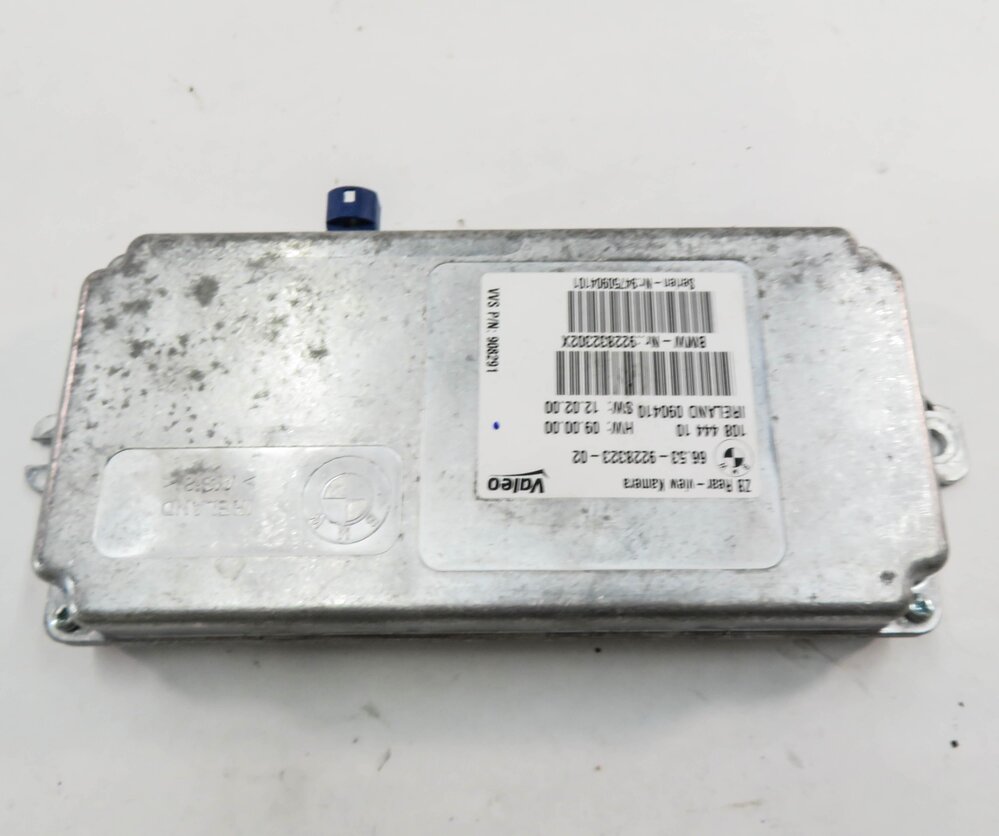 Thumbnail 5: 10-19 BMW 328i 330i 335i 528i 535i 550i 740i 750i M3 M4 - REARVIEW CAMERA MODULE