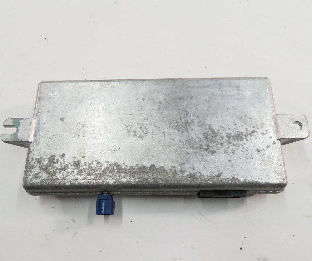 Thumbnail 6: 10-19 BMW 328i 330i 335i 528i 535i 550i 740i 750i M3 M4 - REARVIEW CAMERA MODULE