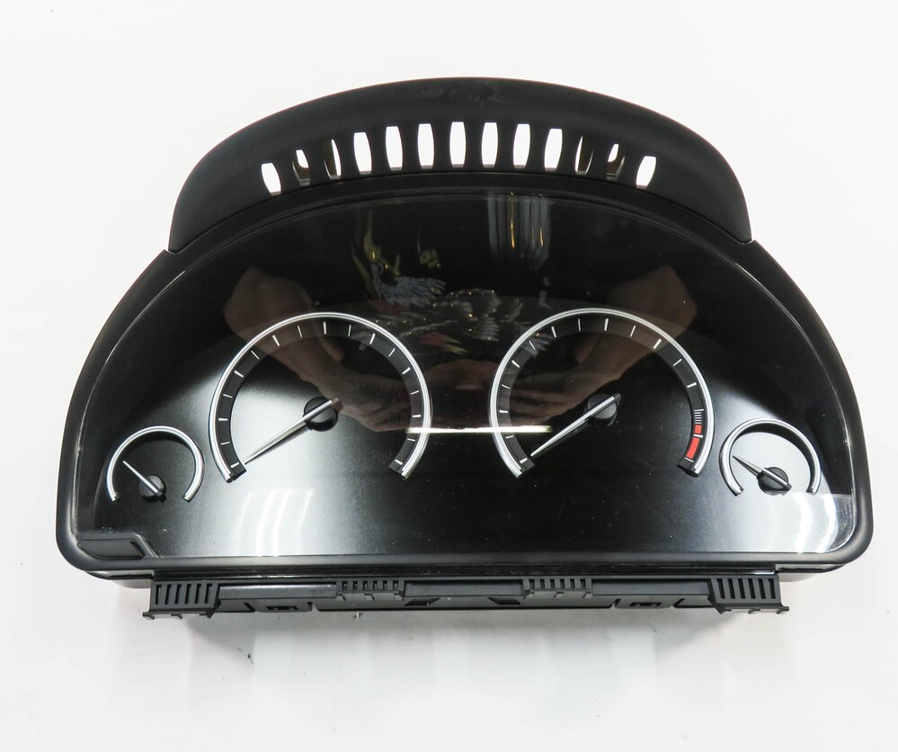 Thumbnail 2: 09-10 BMW 550iGT 750i 760i (F01 F07) 4.4L / 6.0L TWIN TURBO - SPEEDOMETER (119k)