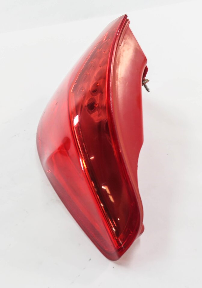 Thumbnail 5: 09-12 BMW 740i 750i 760i (F01) RIGHT PASSENGER REAR TAILLIGHT BRAKE LIGHT LAMP