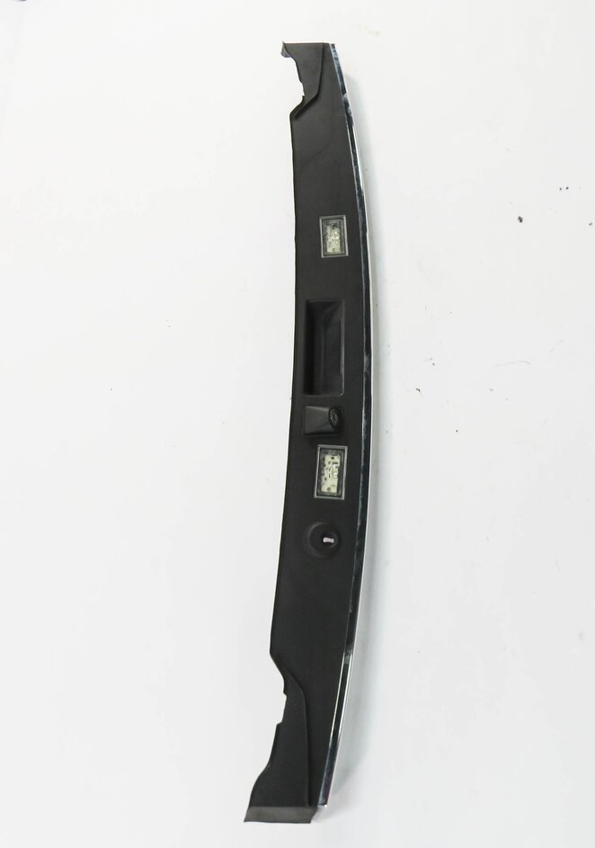 Thumbnail 4: 2011 BMW 750i (F01 F02 F04) REAR TRUNK HANDLE LICENSE LIGHTS w/ BACKUP CAMERA