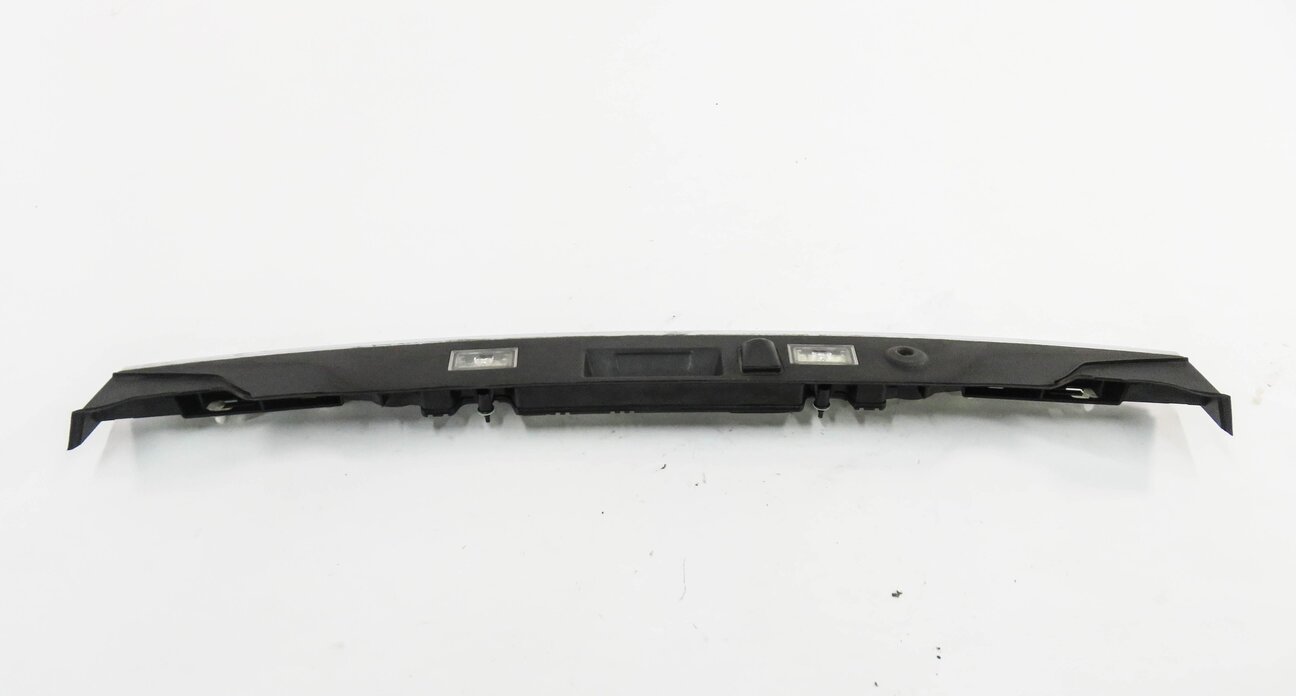Thumbnail 5: 2011 BMW 750i (F01 F02 F04) REAR TRUNK HANDLE LICENSE LIGHTS w/ BACKUP CAMERA