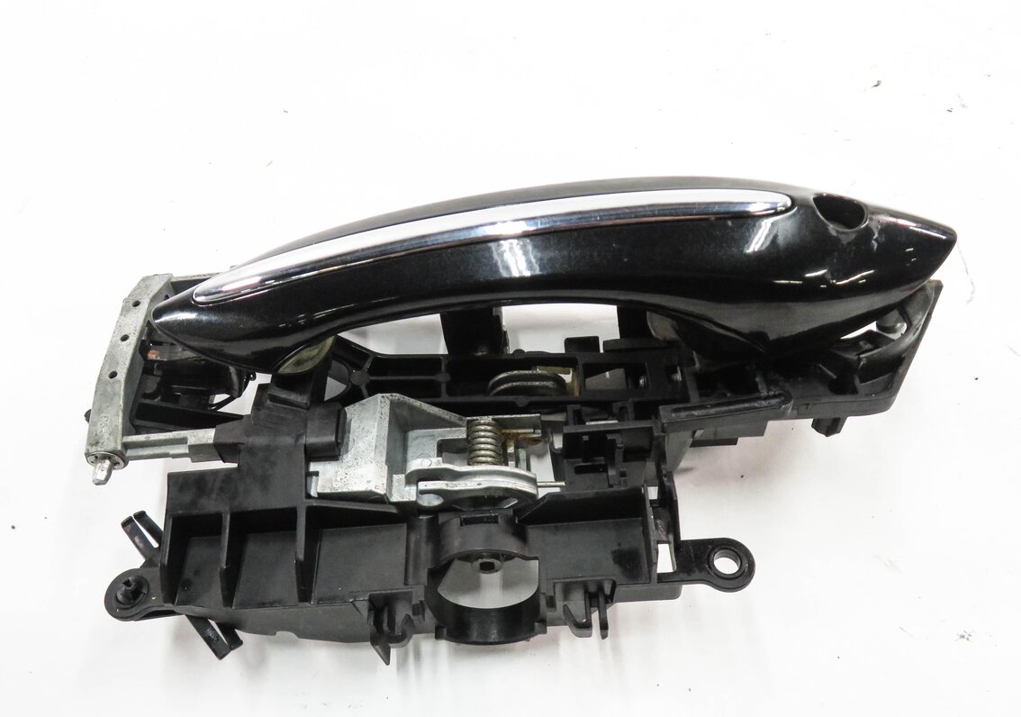Thumbnail 2: 09-15 BMW 740i 750i 760i B7 (F01) LEFT FRONT DRIVER COMFORT DOOR HANDLE (BLACK)