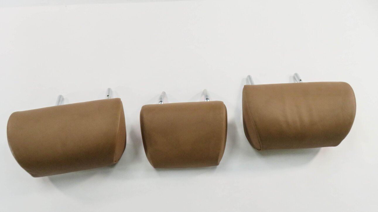 Thumbnail 5: 2011 BMW 750i (F01) REAR SEAT HEADREST SET-3 (BROWN LEATHER NAD5)