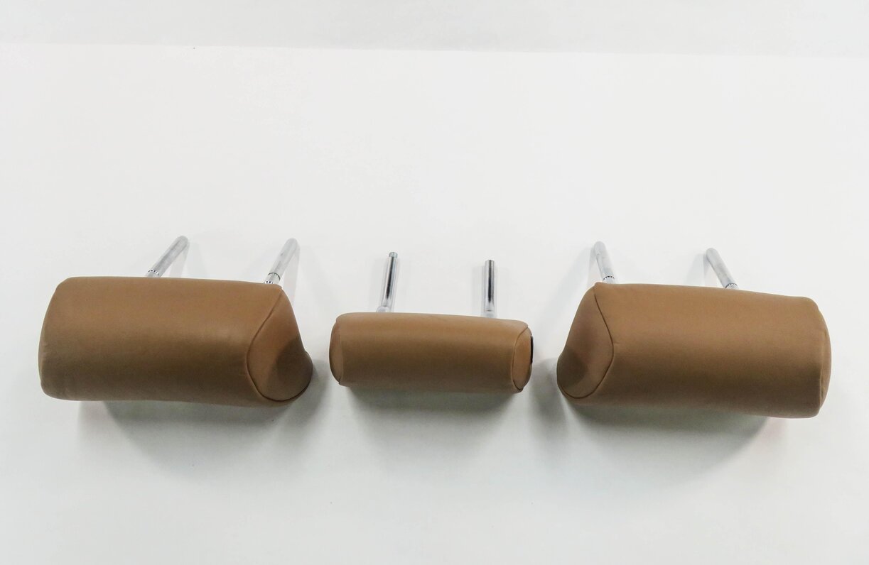 Thumbnail 6: 2011 BMW 750i (F01) REAR SEAT HEADREST SET-3 (BROWN LEATHER NAD5)