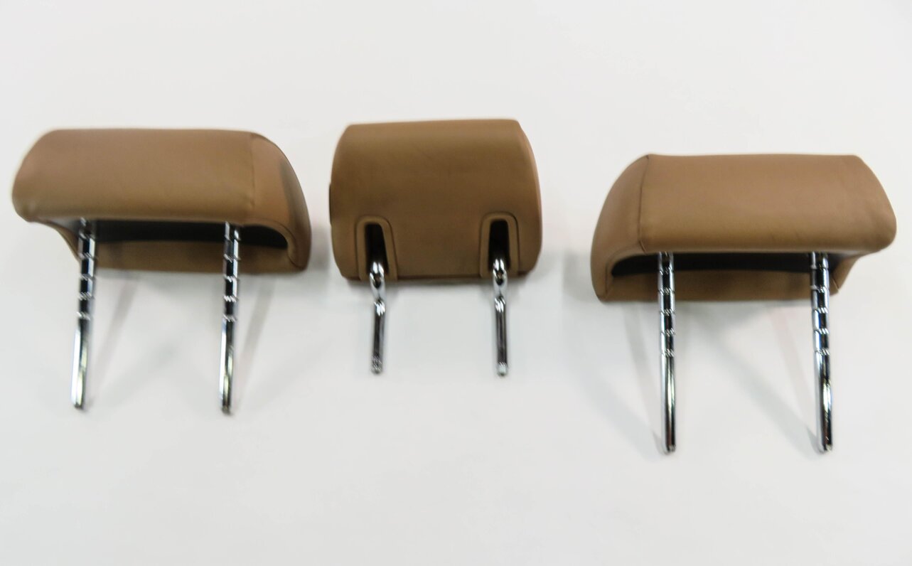 Thumbnail 7: 2011 BMW 750i (F01) REAR SEAT HEADREST SET-3 (BROWN LEATHER NAD5)
