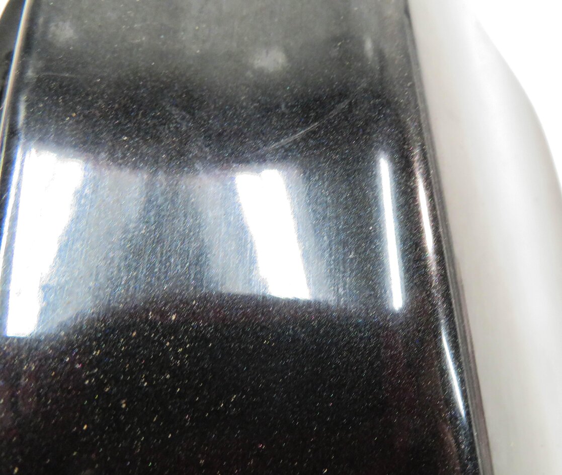 Thumbnail 7: 09-15 BMW 740Li 750Li 760Li B7 LWB (F02) FUEL TANK DOOR w/ HOUSING (BLACK 475)