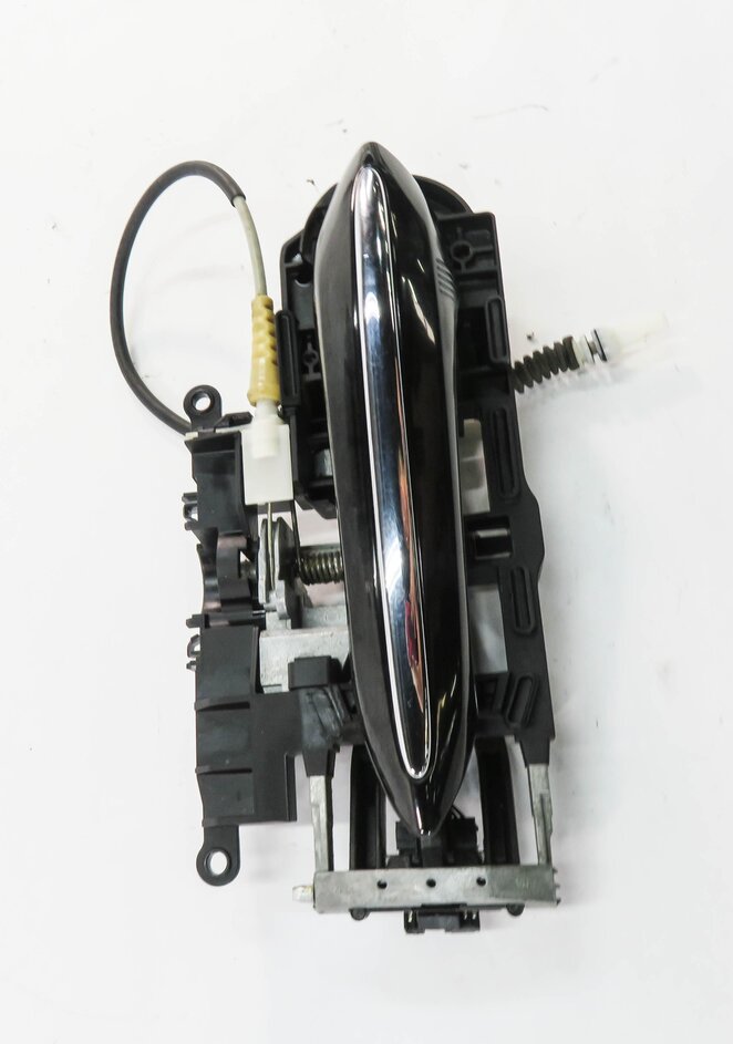 Thumbnail 10: 09-18 BMW 528i 535i 550i 740i 750i 760i RIGHT FRONT COMFORT DOOR HANDLE (BLACK)